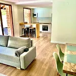 2 En Con Piscina Privada En Asturias El Marquesau Apartmán *