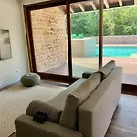 2 En Con Piscina Privada En Asturias El Marquesau *