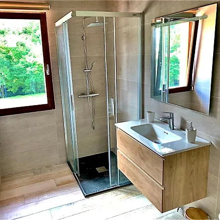 2 En Con Piscina Privada En Asturias El Marquesau Noriega