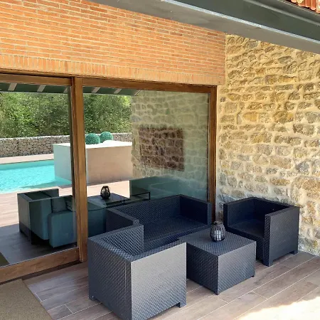 2 En Con Piscina Privada En Asturias El Marquesau Apartmán *