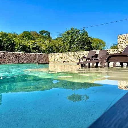 2 En Con Piscina Privada En Asturias El Marquesau Noriega